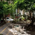 Artemisia Domus - Giardino 4*