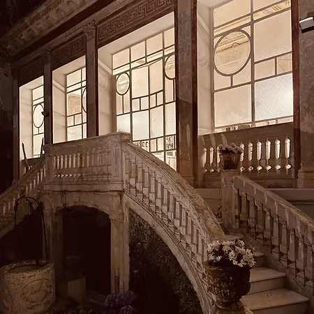 Artemisia Domus - Giardino 4* Nápoles