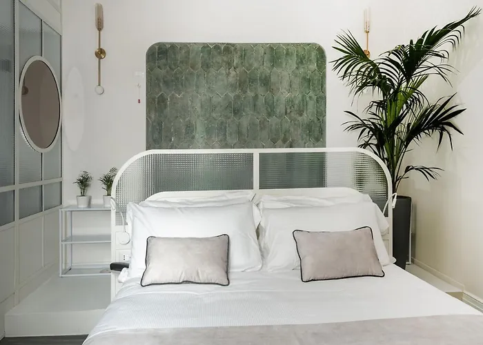 Artemisia Domus - Giardino Napoli