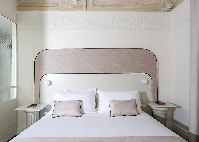 Artemisia Domus - Giardino 4*