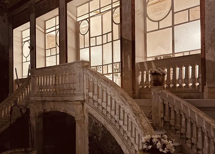 Artemisia Domus - Giardino 4* Napoli