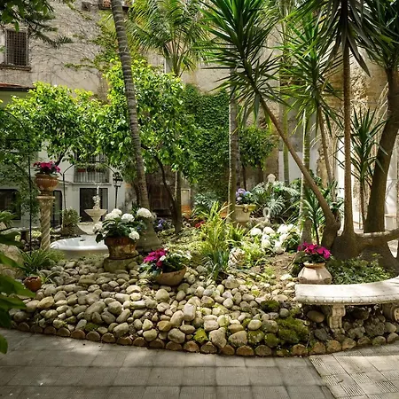 Artemisia Domus - Giardino * Naples