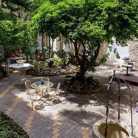 Guest house Artemisia Domus - Giardino